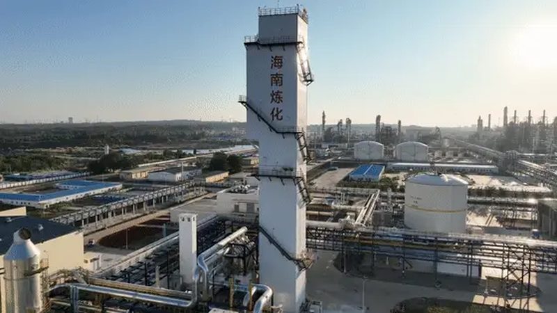 新型轻质结构材料：参数对比与尺寸考量**